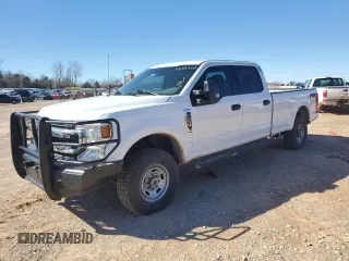 2022 Ford Super Duty F-250 SRW XL with VIN 1FT7W2B67NED77378, listed as a Copart auction lot 46893665 with 126,117 mi miles and Clean Title. Bid and sale history available at carsss.com. Image 1.
