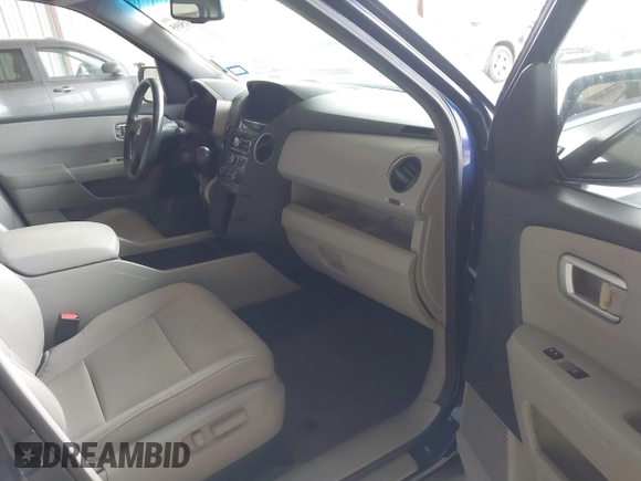 2013 Honda Pilot EX-L with VIN 5FNYF4H58DB058292, listed as a IAAI auction lot 41515095 with 150,909 mi miles. Bid and sale history available at carsss.com. Image 5.