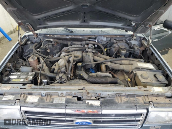 1989 Ford F-150 with VIN 1FTDF15Y2KLB34644, listed as a Copart auction lot 84004214 with 62,751 mi miles and Salvage Title. Bid and sale history available at carsss.com. Image 12.
