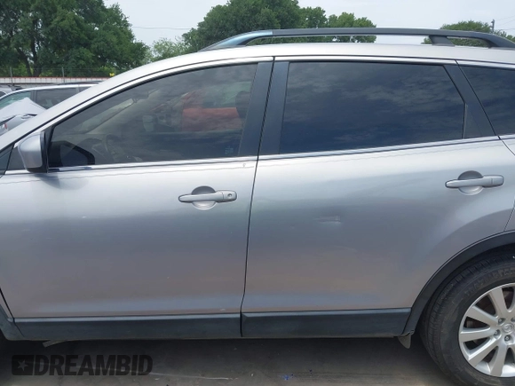 2008 Mazda CX-9 Touring z VIN JM3TB28A080156476, wystawiony jako IAAI lot #42244101 z przebiegiem 274 286 mil mil oraz . Historia ofert i sprzedaży dostępna na DreamBid. Obrazek 15.