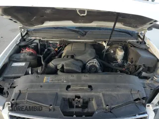 2008 Chevrolet Suburban LT w/3LT with VIN 1GNFK16358J242601, listed as a Copart auction lot 47931135 with 336,023 mi miles and Salvage Title. Bid and sale history available at carsss.com. Image 13.