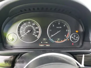 2014 BMW 5 Series 535d with VIN WBAXA5C58ED690187, listed as a Copart auction lot 86191924 with 116,624 mi miles and Salvage Title. Bid and sale history available at carsss.com. Image 9.