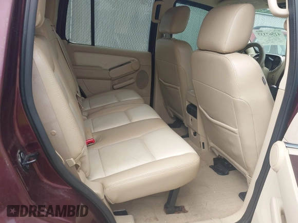 2006 Ford Explorer Limited с VIN 1FMEU75846UA00601, выставлен на аукционе IAAI как лот 42567337 с пробегом 187 780 миль миль и . История ставок и продаж доступна на DreamBid. Изображение 8.