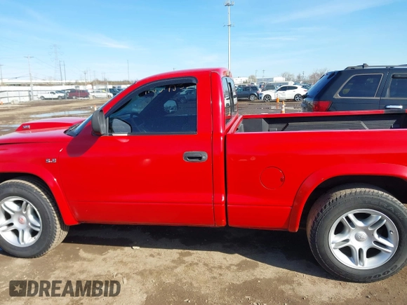 2000 Dodge Dakota SLT with VIN 1B7GL26Z6YS766872, listed as a IAAI auction lot 41854532 with 199,430 mi miles and . Bid and sale history available at DreamBid. Image 15.