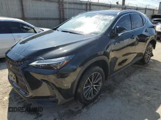 2024 Lexus NX 350h Premium z VIN JTJGKCEZ6R2032595, wystawiony jako Copart lot #66211135 z przebiegiem 13 235 mil mil oraz Czysty tytuł • Clean title. Historia ofert i sprzedaży dostępna na DreamBid. Obrazek 1.