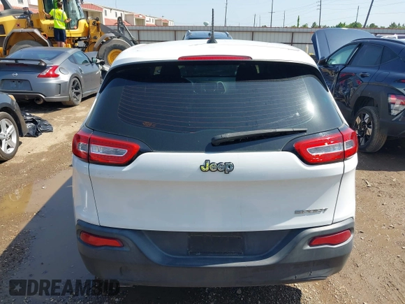 2015 Jeep Cherokee Sport z VIN 1C4PJLAB4FW535853, wystawiony jako IAAI lot #42209978 z przebiegiem 155 336 mil mil oraz . Historia ofert i sprzedaży dostępna na DreamBid. Obrazek 16.