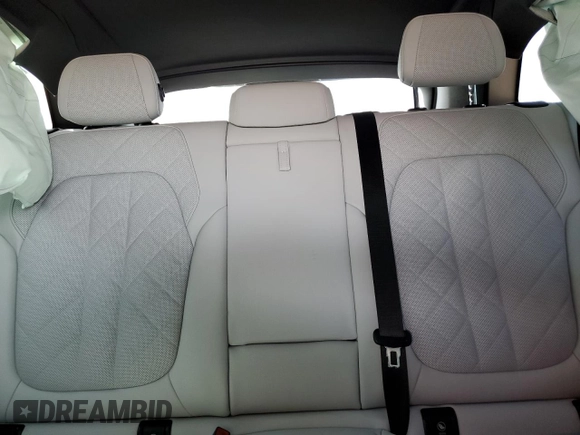 2023 BMW X5 xDrive45e z VIN 5UXTA6C02P9N98430, wystawiony jako Copart lot #51509085 z przebiegiem 24 093 mil mil oraz Szkoda całkowita • Salvage title. Historia ofert i sprzedaży dostępna na DreamBid. Obrazek 10.