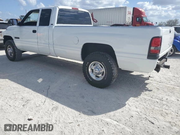 2001 Dodge Ram 2500 with VIN 1B7KC23621J600817, listed as a Copart auction lot 76189164 with 0 mi miles and Salvage Title. Bid and sale history available at carsss.com. Image 2.