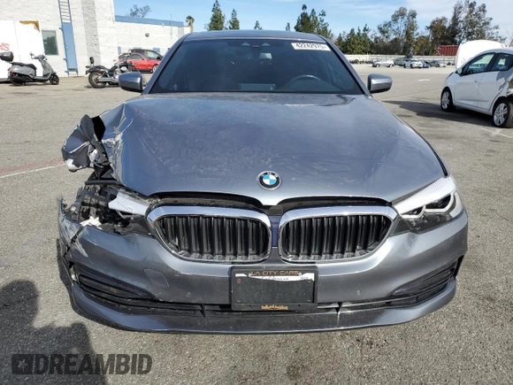 2020 BMW 5 Series 530i with VIN WBAJR3C02LWW69439, listed as a Copart auction lot 42242975 with 26,208 mi miles and Salvage Title. Bid and sale history available at DreamBid. Image 5.