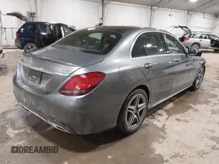 2021 Mercedes-Benz C 300 z VIN W1KWF8EBXMR637714, wystawiony jako IAAI lot #41346253 z przebiegiem 45 382 mil mil oraz . Historia ofert i sprzedaży dostępna na DreamBid. Obrazek 4.