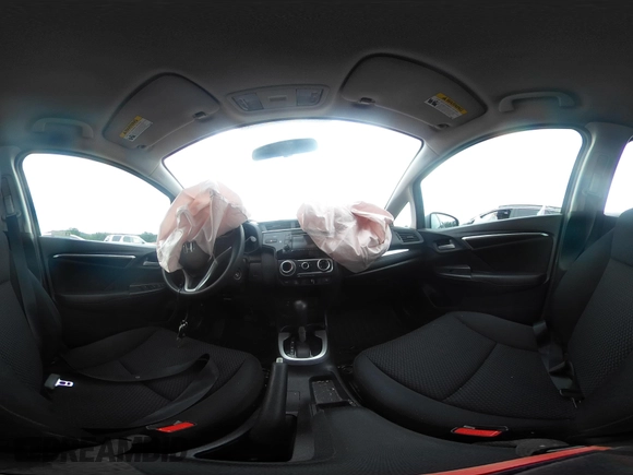 2019 Honda Fit LX z VIN 3HGGK5H45KM725916, wystawiony jako IAAI lot #42654907 z przebiegiem 92 580 mil mil oraz . Historia ofert i sprzedaży dostępna na DreamBid. Obrazek 22.