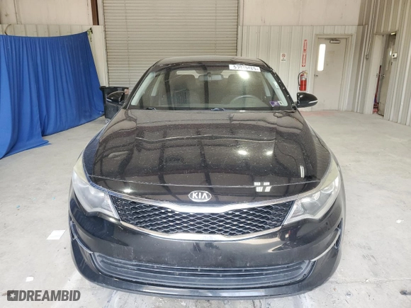 2018 Kia Optima S with VIN 5XXGT4L33JG200003, listed as a Copart auction lot 53038485 with 209,520 mi miles and Clean Title. Bid and sale history available at carsss.com. Image 5.