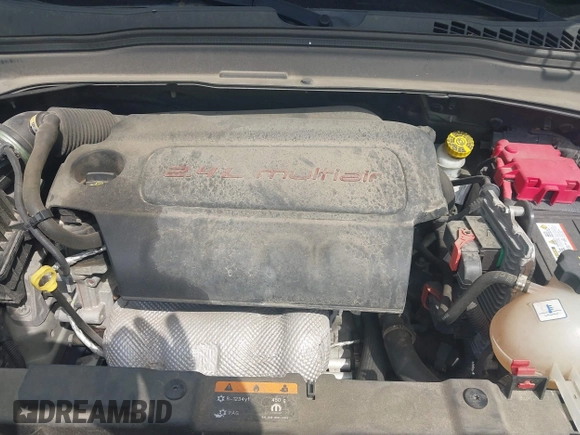 2018 Jeep Renegade Latitude z VIN ZACCJABB1JPH78270, wystawiony jako IAAI lot #41916097 z przebiegiem 57 138 mil mil oraz . Historia ofert i sprzedaży dostępna na DreamBid. Obrazek 10.