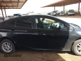 2016 Toyota Prius Two with VIN JTDKBRFUXG3503142, listed as a IAAI auction lot 42027700 with 185,319 mi miles. Bid and sale history available at carsss.com. Image 14.