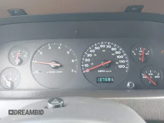 2001 Jeep Grand Cherokee Laredo с VIN 1J4GX48S31C564873, выставлен на аукционе IAAI как лот 42310387 с пробегом 137 581 миль миль и . История ставок и продаж доступна на DreamBid. Изображение 7.