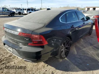 2018 Volvo S90 Momentum z VIN LVY992MK7JP005525, wystawiony jako Copart lot #65523112 z przebiegiem 57 072 mil mil oraz . Historia ofert i sprzedaży dostępna na DreamBid. Obrazek 4.