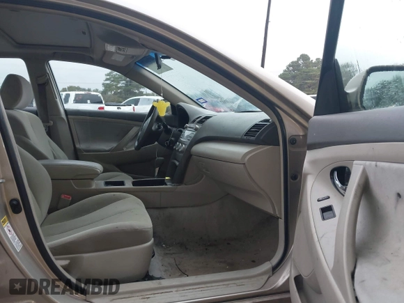 2007 Toyota Camry CE with VIN 4T1BE46K67U178830, listed as a IAAI auction lot 40710472 with 101,024 mi miles. Bid and sale history available at carsss.com. Image 5.