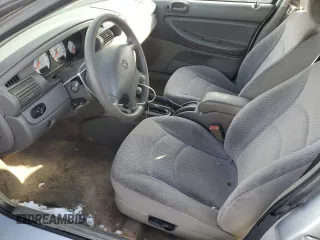 2004 Dodge Stratus SE z VIN 1B3EL36T54N343431, wystawiony jako Copart lot #84961094 z przebiegiem 198 344 mil mil oraz Szkoda całkowita • Salvage title. Historia ofert i sprzedaży dostępna na DreamBid. Obrazek 7.