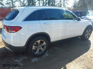 2021 Mercedes-Benz GLC with VIN W1N0G8DB7MF919902, listed as a IAAI auction lot 41577694 with 36,790 mi miles. Bid and sale history available at carsss.com. Image 4.