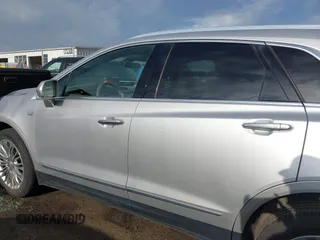 2017 Cadillac XT5 Luxury FWD z VIN 1GYKNBRS8HZ265955, wystawiony jako IAAI lot #42198769 z przebiegiem 125 086 mil mil oraz . Historia ofert i sprzedaży dostępna na DreamBid. Obrazek 14.