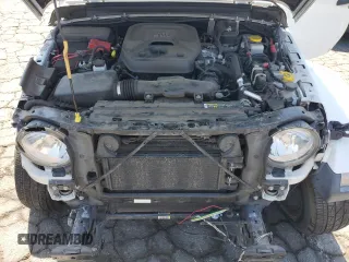 2019 Jeep Wrangler Unlimited Sahara с VIN 1C4HJXEN4KW593522, выставлен на аукционе Copart как лот 57528955 с пробегом 77 382 миль миль и Списание • Salvage title. История ставок и продаж доступна на DreamBid. Изображение 12.