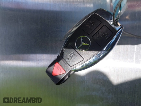 2018 Mercedes-Benz GLC with VIN WDC0G4JBXJV032990, listed as a IAAI auction lot 41858892 with 101,678 mi miles. Bid and sale history available at carsss.com. Image 11.