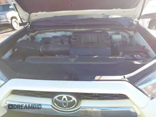 2018 Toyota 4Runner SR5 with VIN JTEBU5JR2J5558620, listed as a IAAI auction lot 41486145 with 172,007 mi miles and . Bid and sale history available at DreamBid. Image 10.