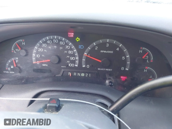 2003 Ford F-150 XL with VIN 1FTRX17W43NA31343, listed as a IAAI auction lot 41576625 with 1 mi miles. Bid and sale history available at carsss.com. Image 7.
