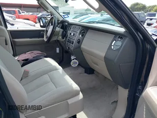 2008 Ford Expedition SSV with VIN 1FMFU16598LA82839, listed as a IAAI auction lot 39646505 with 282,187 mi miles and . Bid and sale history available at DreamBid. Image 5.
