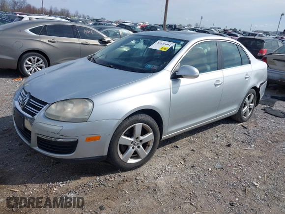 2009 Volkswagen Jetta Sedan SE with VIN 3VWRM71K59M131257, listed as a IAAI auction lot 41921694 with 190,389 mi miles. Bid and sale history available at carsss.com. Image 17.