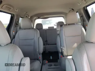 2017 Toyota Sienna XLE Auto Access Seat с VIN 5TDYZ3DC1HS860254, выставлен на аукционе Copart как лот 61962415 с пробегом 140 243 миль миль и Списание • Salvage title. История ставок и продаж доступна на DreamBid. Изображение 10.