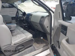 2007 Ford F-150 STX с VIN 1FTRX12W87NA44206, выставлен на аукционе IAAI как лот 42332828 с пробегом 179 610 миль миль и . История ставок и продаж доступна на DreamBid. Изображение 5.
