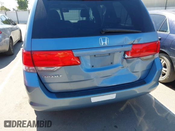 2010 Honda Odyssey EX-L with VIN 5FNRL3H64AB071603, listed as a IAAI auction lot 42084026 with 199,753 mi miles. Bid and sale history available at carsss.com. Image 6.