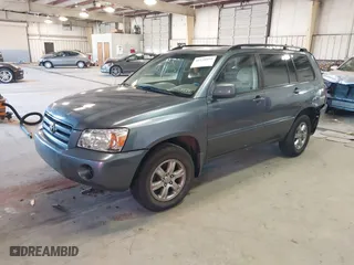 2004 Toyota Highlander with VIN JTEDP21A940011922, listed as a IAAI auction lot 41128055 with 185,564 mi miles. Bid and sale history available at carsss.com. Image 16.