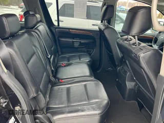 2008 Nissan Armada LE z VIN 5N1BA08C98N609540, wystawiony jako Copart lot #45696745 z przebiegiem 202 534 mil mil oraz Czysty tytuł • Clean title. Historia ofert i sprzedaży dostępna na DreamBid. Obrazek 6.
