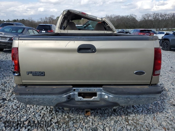 2000 Ford F-250 XL with VIN 1FTNX20FXYEA39761, listed as a Copart auction lot 47416085 with 161,140 mi miles and Salvage title. Bid and sale history available at DreamBid. Image 6.