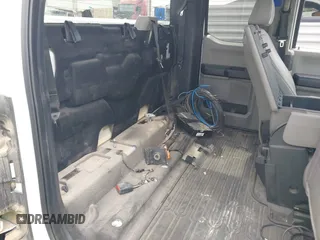 2020 Ford F-350 with VIN 1FT7X3B65LEE21801, listed as a IAAI auction lot 41972447 with Not Provided miles and . Bid and sale history available at DreamBid. Image 8.