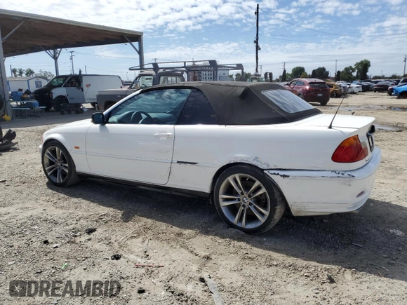 2001 BMW 3 Series 330Ci with VIN WBABS53401JU86736, listed as a Copart auction lot 49316555 with 0 mi miles and Salvage Title. Bid and sale history available at carsss.com. Image 2.