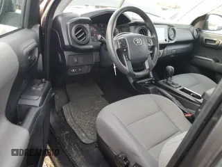 2020 Toyota Tacoma SR z VIN 3TYSX5ENXLT001734, wystawiony jako Copart lot #42916315 z przebiegiem 44 213 mil mil oraz Szkoda całkowita • Salvage title. Historia ofert i sprzedaży dostępna na DreamBid. Obrazek 8.