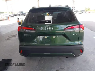 2023 Toyota Corolla Cross XLE с VIN 7MUDAAAGXPV063698, выставлен на аукционе IAAI как лот 42181158 с пробегом 22 983 миль миль и . История ставок и продаж доступна на DreamBid. Изображение 16.