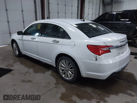 2011 Chrysler 200 Limited with VIN 1C3BC2FB6BN582927, listed as a IAAI auction lot 41015312 with 220,025 mi miles and . Bid and sale history available at DreamBid. Image 3.