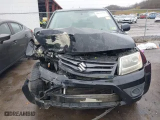 2013 Suzuki Grand Vitara Premium with VIN JS3TD0D66D4100457, listed as a IAAI auction lot 40919340 with 102,850 mi miles. Bid and sale history available at carsss.com. Image 6.