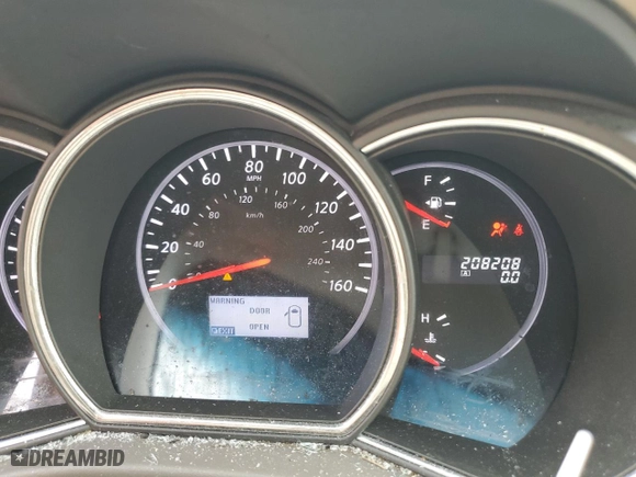 2011 Nissan Murano S with VIN JN8AZ1MW8BW155348, listed as a Copart auction lot 51976835 with 208,208 mi miles and Non Repairable. Bid and sale history available at carsss.com. Image 9.