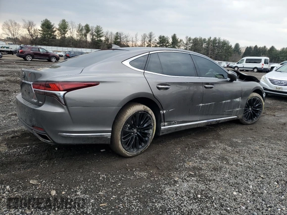 2018 Lexus LS 500 with VIN JTHC51FF7J5003545, listed as a Copart auction lot 43727705 with Not provided miles and Salvage title. Bid and sale history available at DreamBid. Image 3.