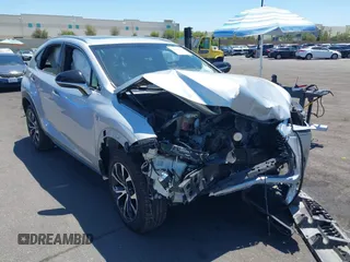 2017 Lexus NX 200t z VIN JTJYARBZ7H2064310, wystawiony jako IAAI lot #42229190 z przebiegiem 52 830 mil mil oraz . Historia ofert i sprzedaży dostępna na DreamBid. Obrazek 12.
