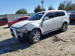 2011 Mitsubishi Outlander XLS z VIN JA4JS4AX5BU037231, wystawiony jako Copart lot #86958474 z przebiegiem Nie podano mil oraz Szkoda całkowita • Salvage title. Historia ofert i sprzedaży dostępna na DreamBid. Obrazek 1.