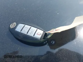 2017 Nissan Sentra SR z VIN 3N1AB7AP2HY310075, wystawiony jako IAAI lot #42414515 z przebiegiem Nie podano mil oraz . Historia ofert i sprzedaży dostępna na DreamBid. Obrazek 11.
