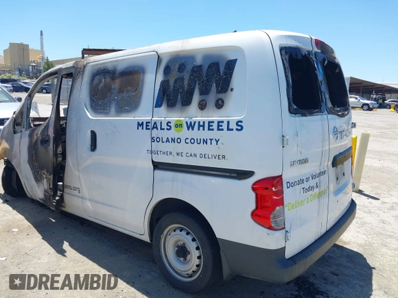 2017 Nissan NV200 S z VIN 3N6CM0KN5HK722530, wystawiony jako IAAI lot #42337572 z przebiegiem Nie podano mil oraz . Historia ofert i sprzedaży dostępna na DreamBid. Obrazek 3.