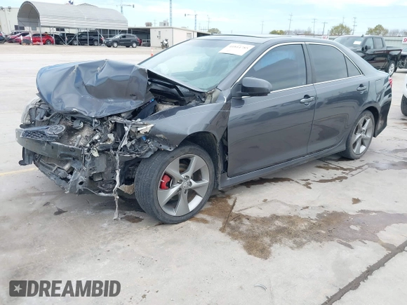 2012 Toyota Camry SE with VIN 4T1BK1FK2CU004349, listed as a IAAI auction lot 41814785 with 110,134 mi miles. Bid and sale history available at carsss.com. Image 2.