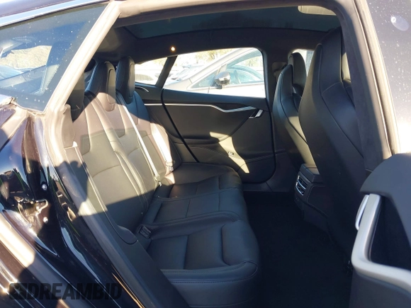 2017 Tesla Model S 60 with VIN 5YJSA1E19HF226094, listed as a IAAI auction lot 40931307 with 80,392 mi miles and . Bid and sale history available at DreamBid. Image 8.